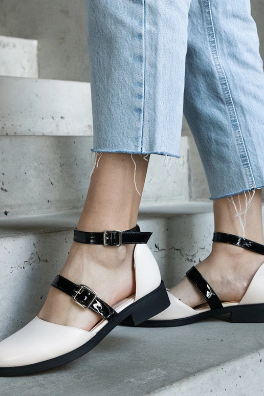 Bežinės balerinos su sagtimi Josiane Bežinės balerinos su sagtimi Josiane