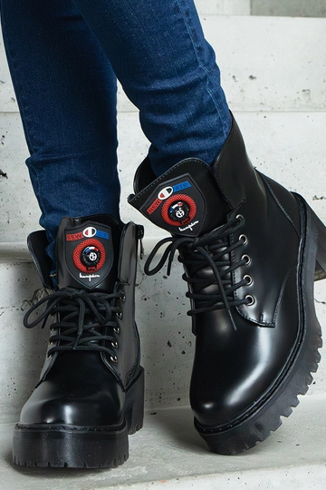 Juodos moteriškos botkes Ranco