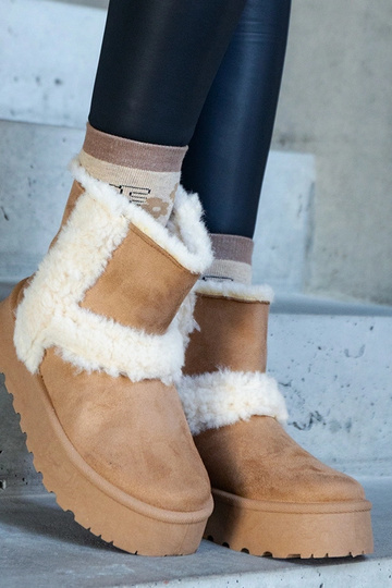 Tamsiai smėlio spalvos... 2