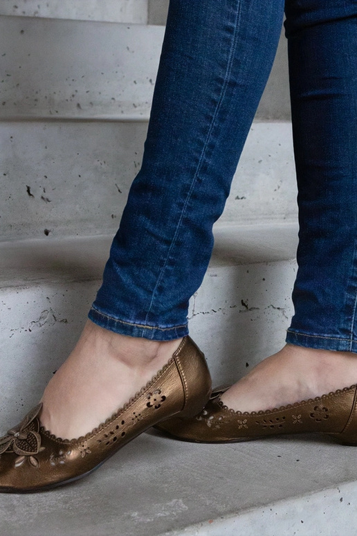 Rudiniai ažuoliniai balerinos su... Rudiniai ažuoliniai balerinos su...