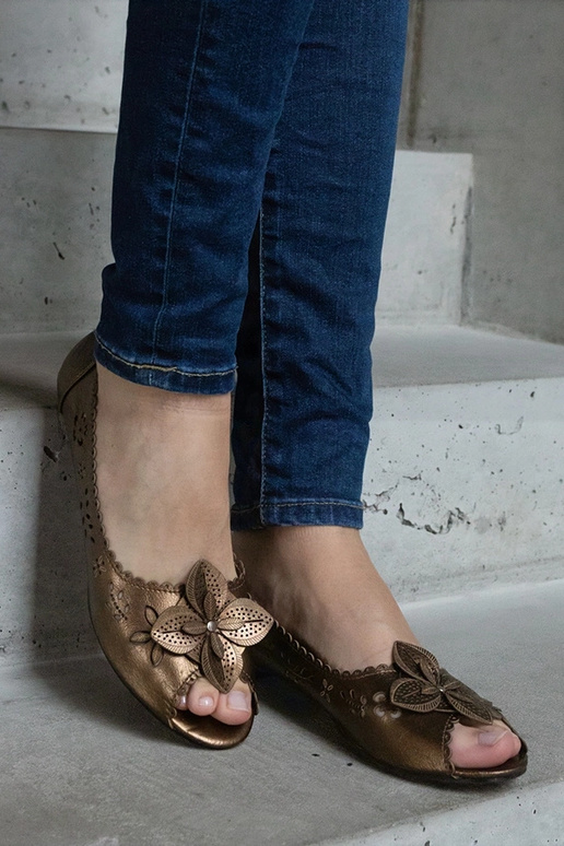 Rudiniai ažuoliniai balerinos su... Rudiniai ažuoliniai balerinos su...