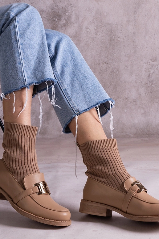 Tamsiai smėlio spalvos aulinukai su...