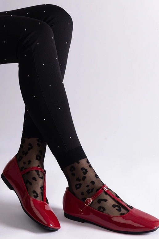 Raudonos lakuotos odos baleto... Raudonos lakuotos odos baleto...