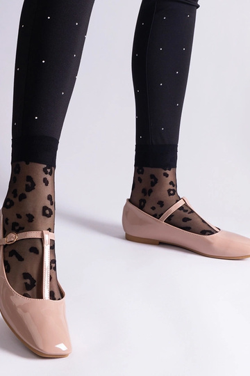 Smėlio spalvos lakinės odos...