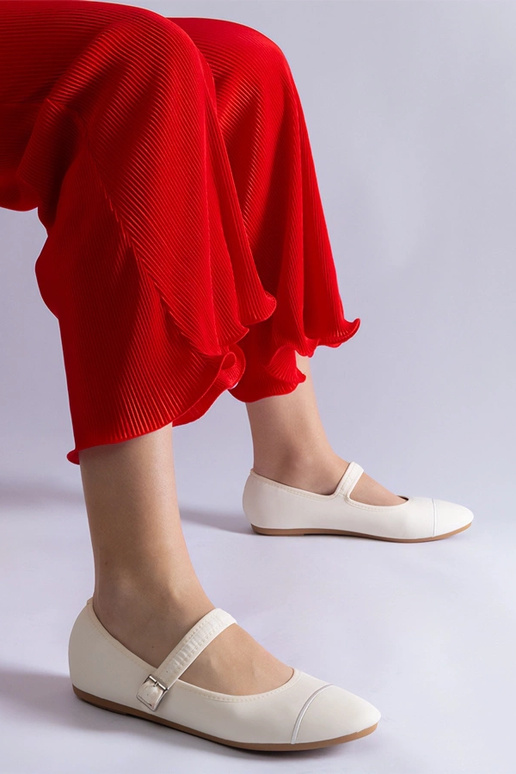 Baltos baleto kelnaitės su matiniu...