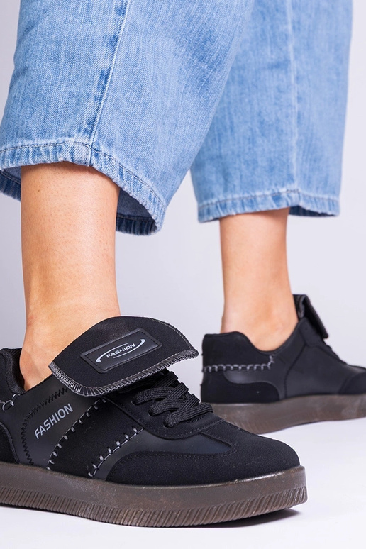 Juodi įsispiriami moteriški... Juodi įsispiriami moteriški...