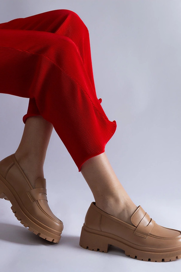 Tamsiai smėlio spalvos... 2