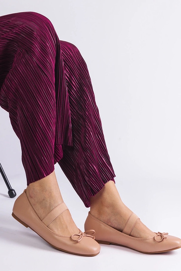 Smėlio spalvos baleto... 2