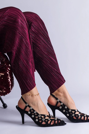 Juodos pintos basutės su... 2