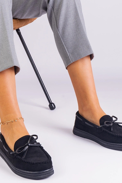 Juodi moteriški dirbtiniai zomšiniai... Juodi moteriški dirbtiniai zomšiniai...