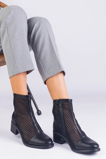 Juodi tinkliniai aulinukai...