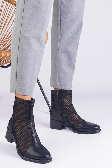 Juodi tinkliniai aulinukai... 2