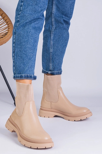 Rudi kulkšnies batai su... 2