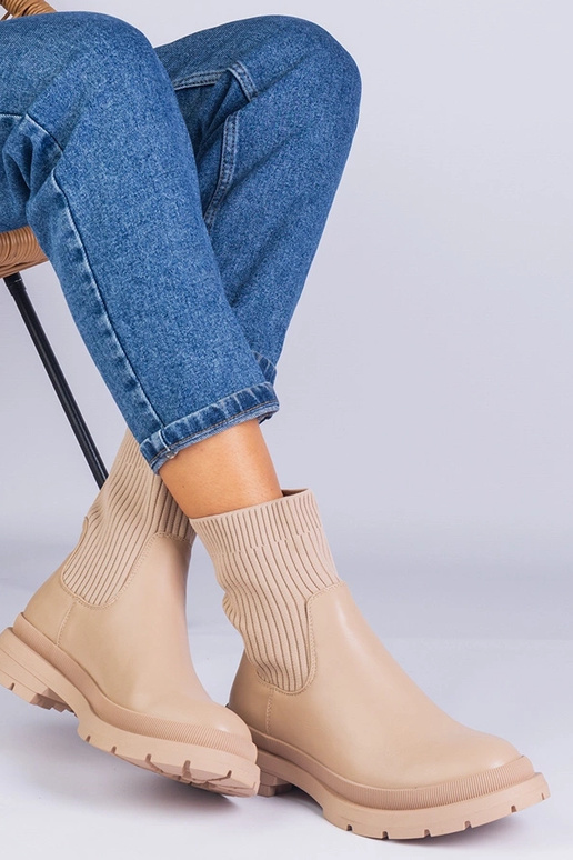 Rudi kulkšnies batai su audinio...