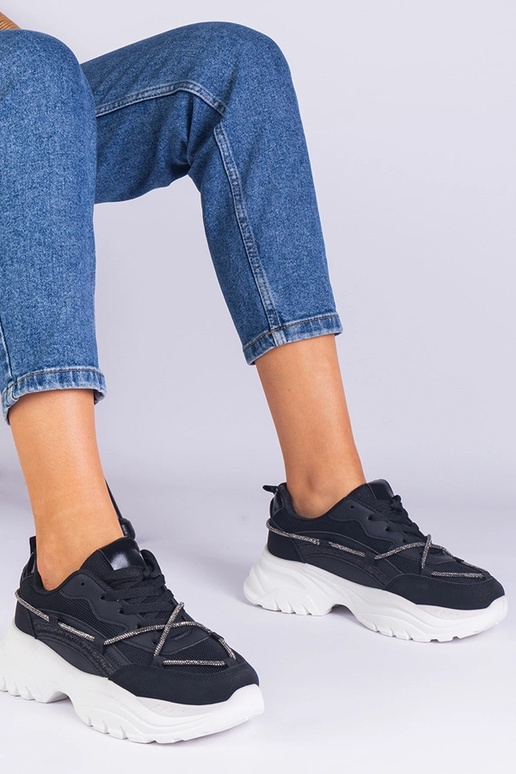 Juodi moteriški sportbačiai,...