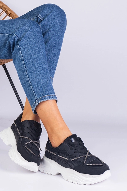 Juodi moteriški sportbačiai,...