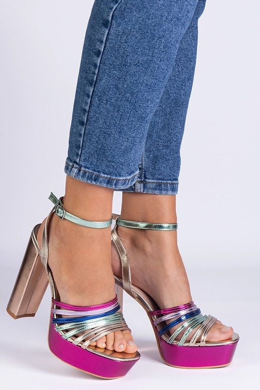 Įvairiaspalviai stambūs Veransa... Įvairiaspalviai stambūs Veransa...