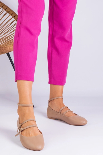 Smėlio spalvos baleto... 2