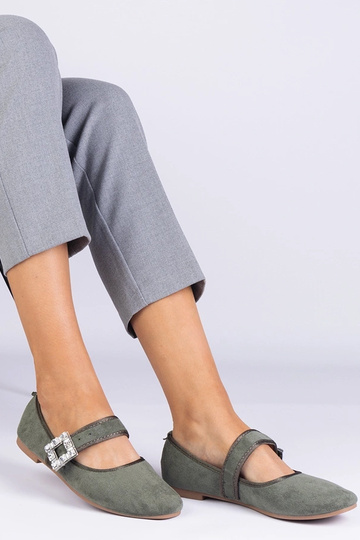 Žali baleto buteliai...