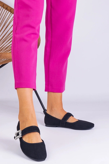 Juodi baleto buteliai... 2