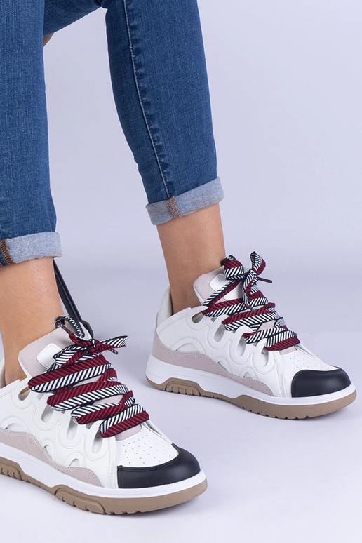 Balti moteriški sportbačiai su...