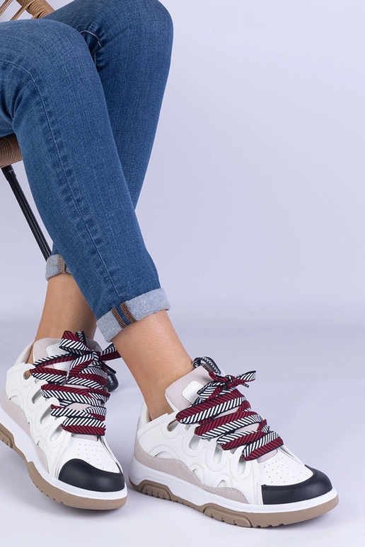 Balti moteriški sportbačiai su...