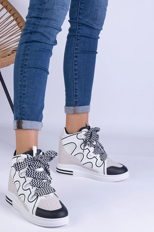 Balti moteriški sportbačiai su...