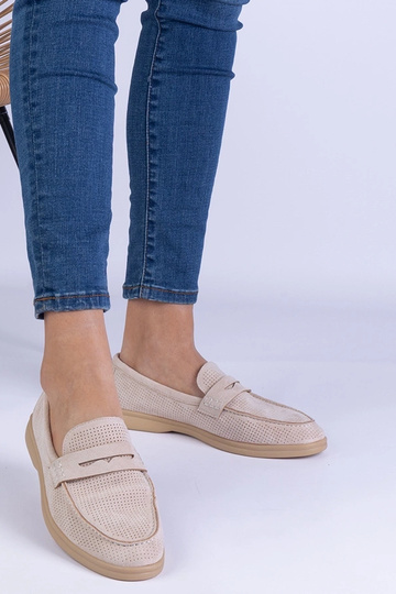 Smėlio spalvos klasikiniai... 2