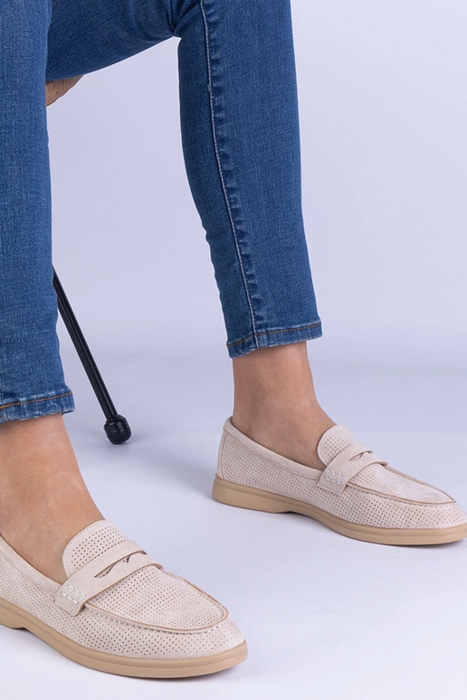 Smėlio spalvos klasikiniai ažūriniai...