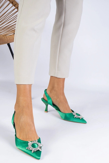 Žalios satino pompos atviru... 2