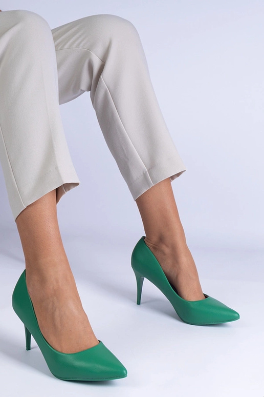 Žalios spalvos klasikinės pompos iš... Žalios spalvos klasikinės pompos iš...