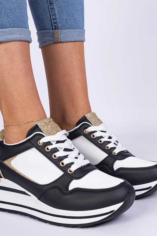 Juodi sportiniai bateliai su...