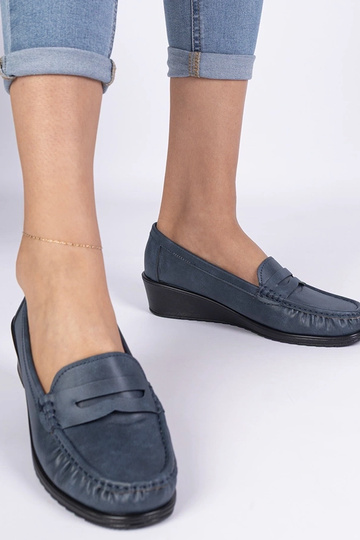 Tamsiai mėlynos moteriškos...