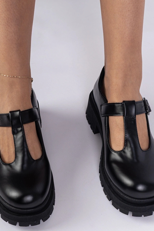 Juodi bateliai su platforma iš...