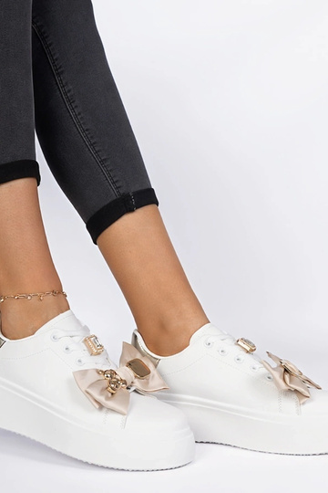 Balti ir auksiniai...