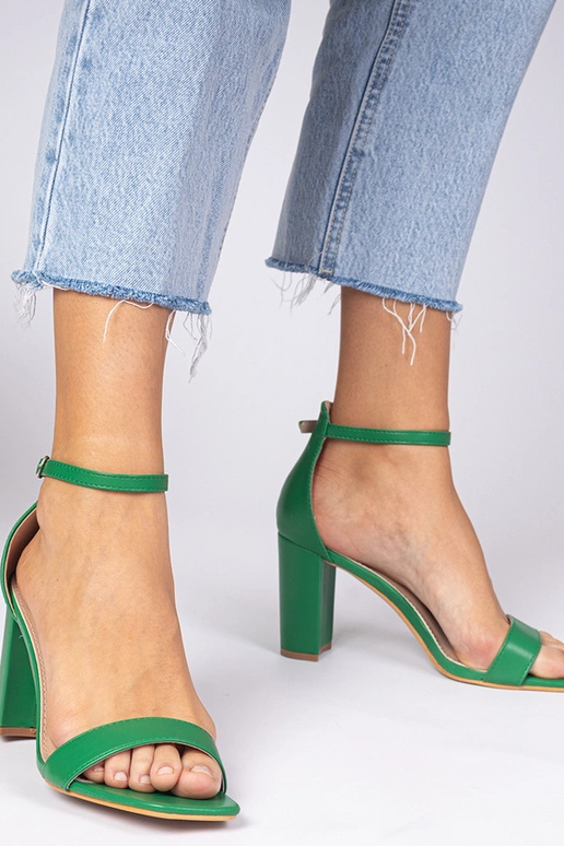 Žalios platforminės šlepetės Kasedi Žalios platforminės šlepetės Kasedi