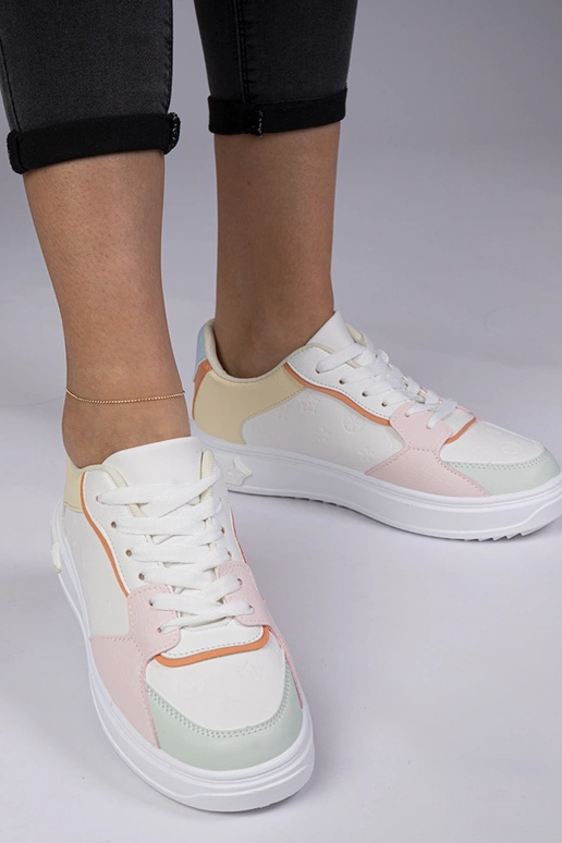 Baltai-geltoni sportiniai kedai iš...