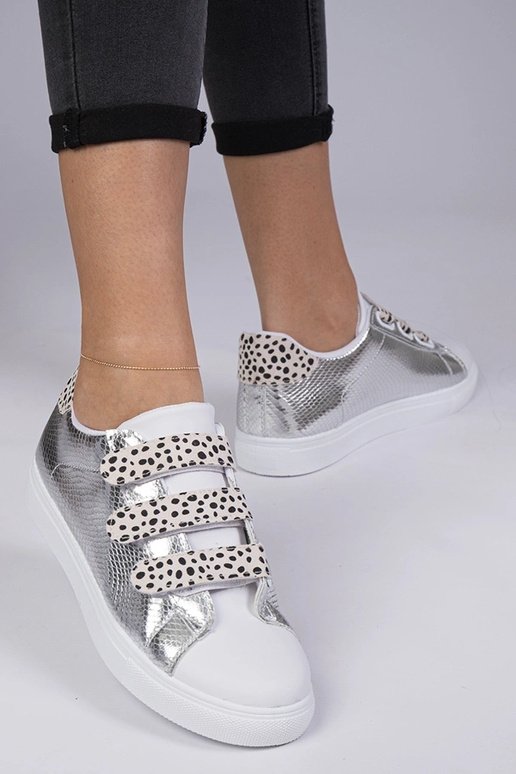 Sidabriniai sneakeriai su gyvūnų... Sidabriniai sneakeriai su gyvūnų...