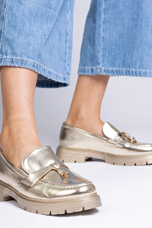 Auksiniai elegantiški mokasinai iš... Auksiniai elegantiški mokasinai iš...