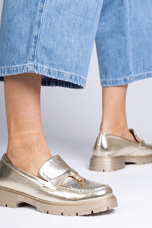 Auksiniai elegantiški mokasinai iš... Auksiniai elegantiški mokasinai iš...