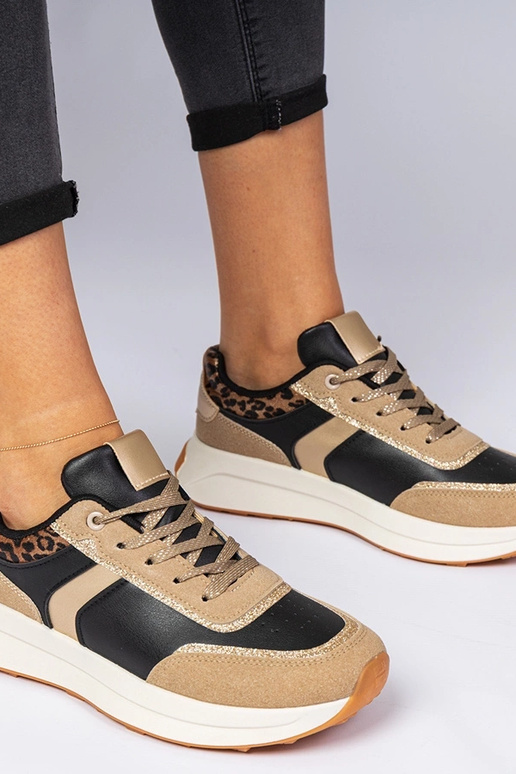 Juodi moteriški sneakeriai su... Juodi moteriški sneakeriai su...