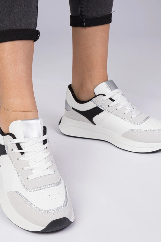 Baldai moteriški sneakeriai su... Baldai moteriški sneakeriai su...