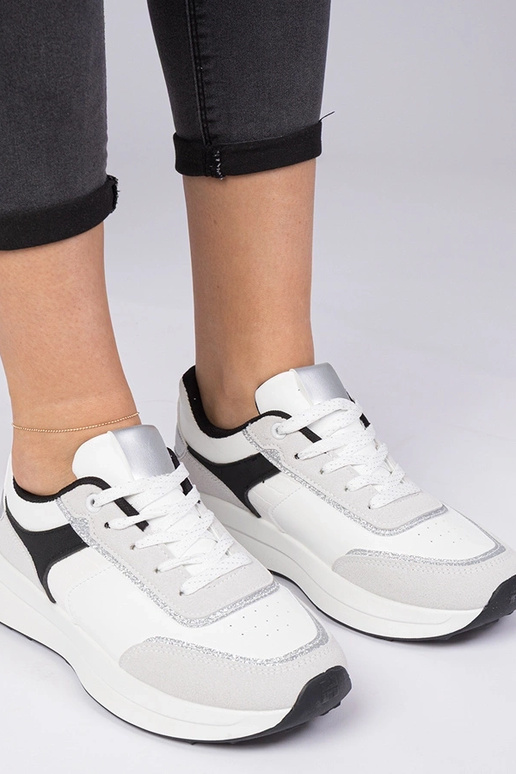 Baldai moteriški sneakeriai su... Baldai moteriški sneakeriai su...