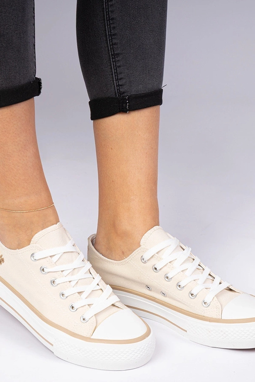 Bežinės klasikinės moteriškos...