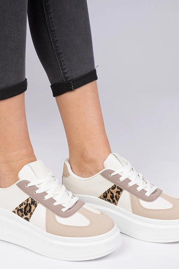 Rudos sneakersai su platforma Mishel
