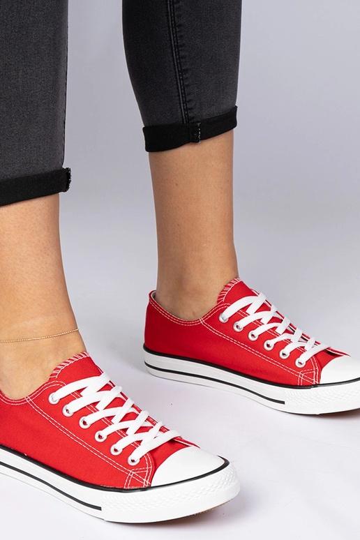 Raudonos klasikinės moteriškos...