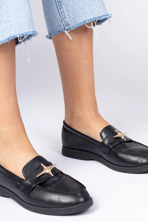 Juodi moteriški mokasinai su auksine...