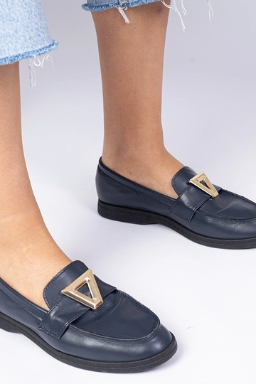 Tamsiai mėlyni moteriški mokasinai su elegantiška puošyba Viletta