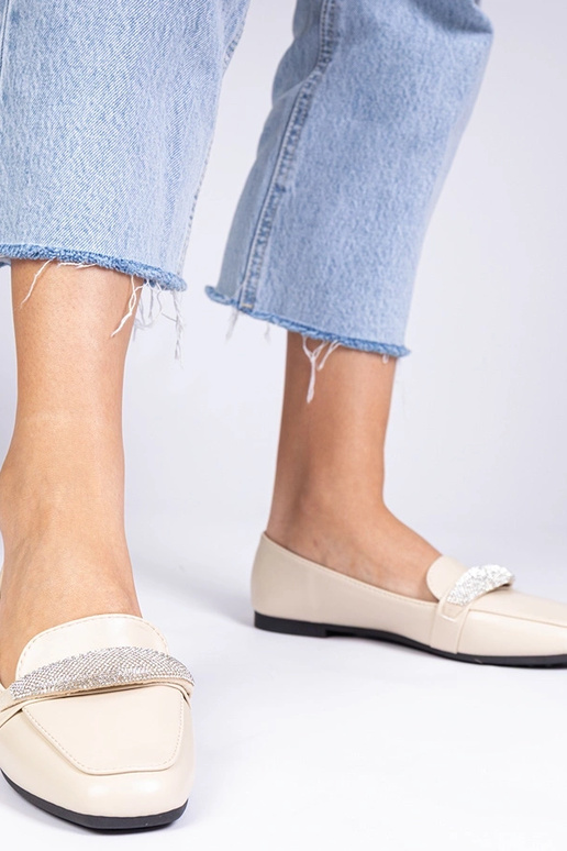 Šviesiai rudi moteriški mokasinai su... Šviesiai rudi moteriški mokasinai su...