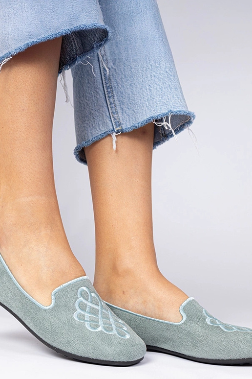 Žalios moteriškos balerinų bateliai...